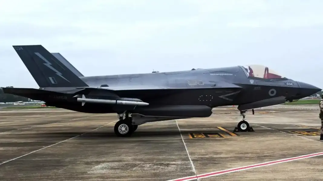 Kerala airport hosts grounded UK F-35 fighter jet