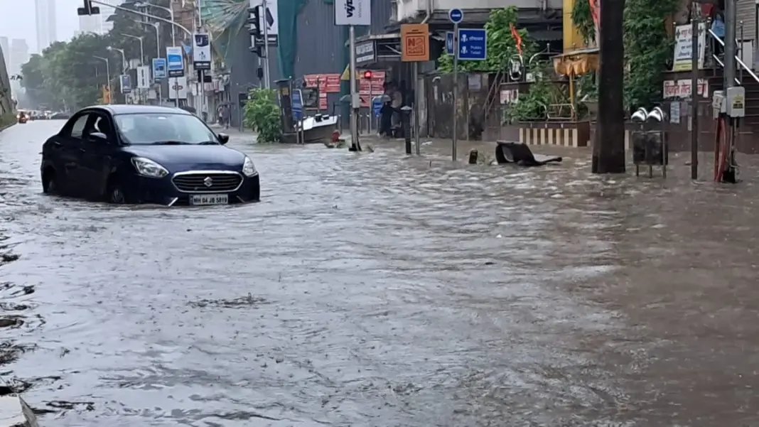 Mumbai Rains Disrupt Bandra East Commute
