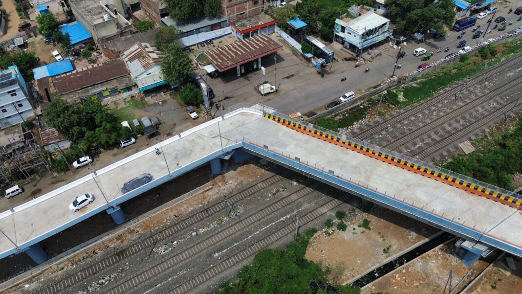 Bhopals 90-Degree Bridge Sparks Safety Concerns