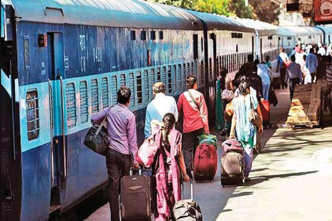 Central Railway launches special ticket-checking drive for first-class compartments