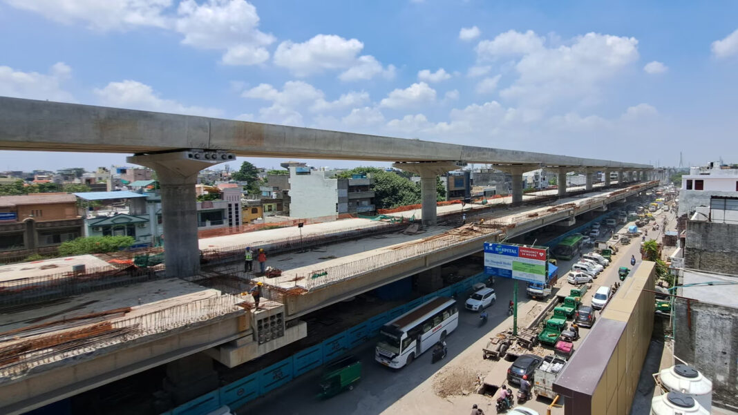 New Delhi PWD Plans Two Flyovers on Metro Corridors by Year End