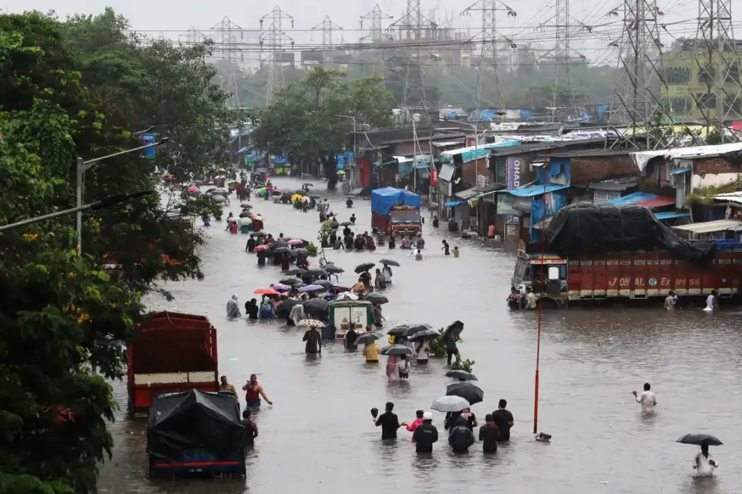 Early Monsoon Triggers Floods Evacuations Across Northern Indian Cities