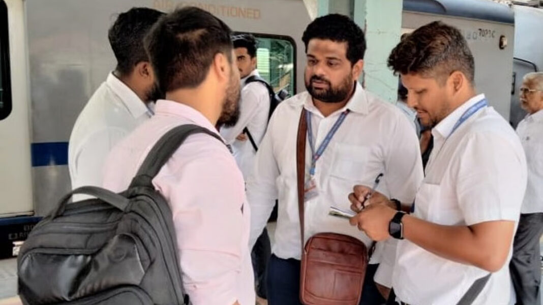 Mumbai Central Railway Launches Crackdown on First Class Ticketless Travel