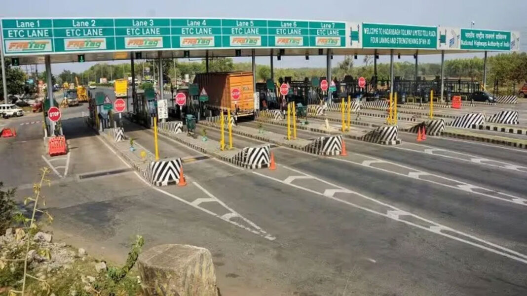 Gadkari Calls Fake News on Two Wheeler Toll Claims