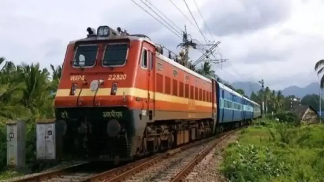 Mumbai Rail Delay and AC Failure Now Full Refund Eligible