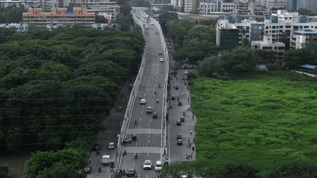 Mumbais Vikhroli Flyover Opens to Public Easing Traffic Ahead of Monsoon