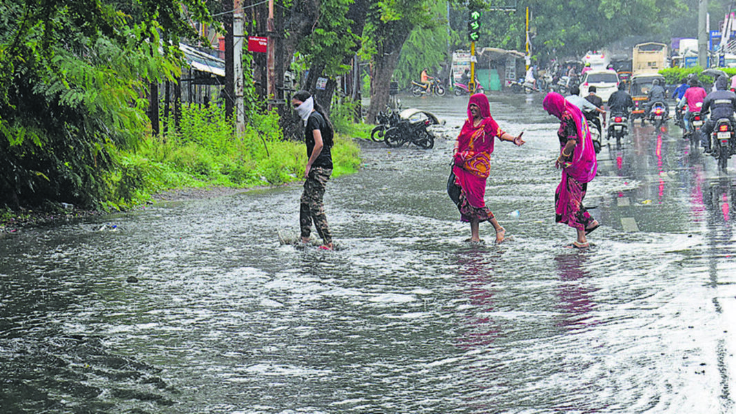 PMRDA and MIDC Address Drainage Issues in Hinjawadi