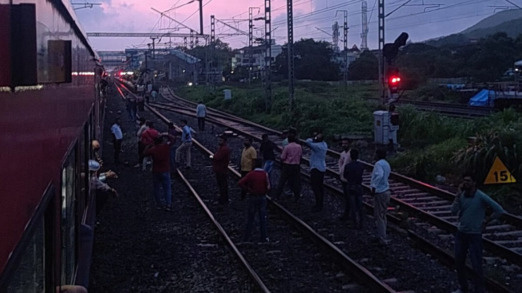 Mumbai local trains disrupted by Palghar power glitch