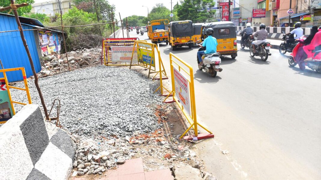 AMRUT Stalls Madurai Road Works, Raising Civic Concerns