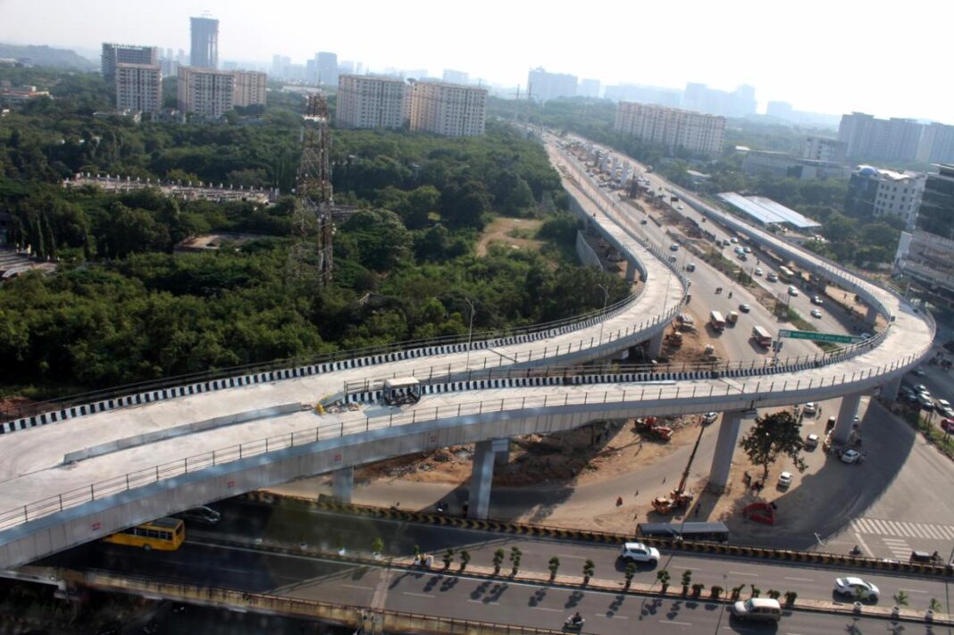 MMC Demands Flyover Gates Removed in Eight Days
