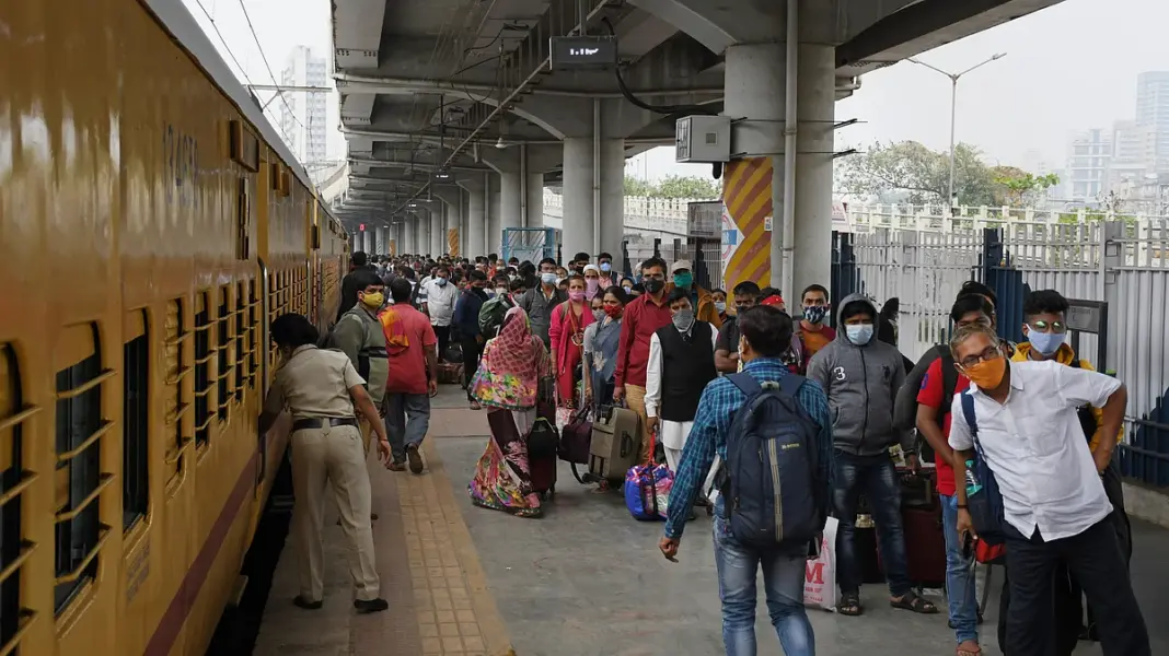 Railways introduces rules to stop arbitrary vehicle halts at stations