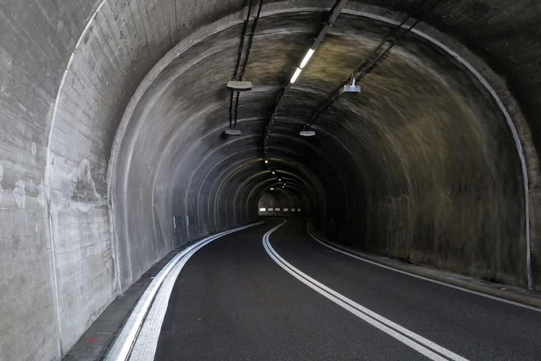 Uttarkashi Road Work Accelerates As Clear Skies Aid Yamunotri Route Repairs