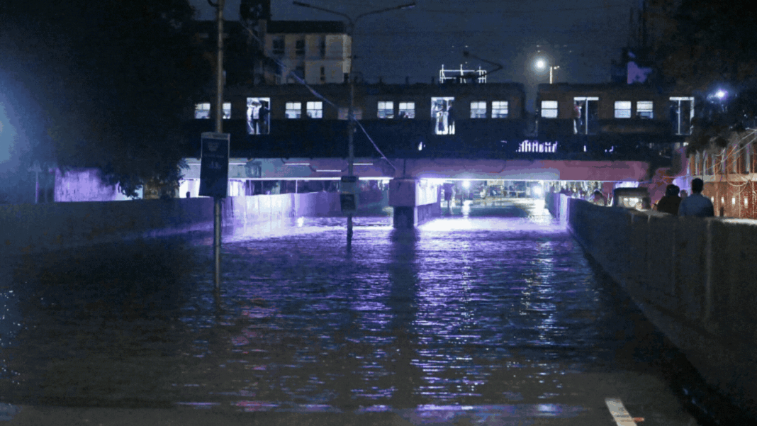 Mumbai Set for Rainy Week With 90 Percent Humidity Forecast