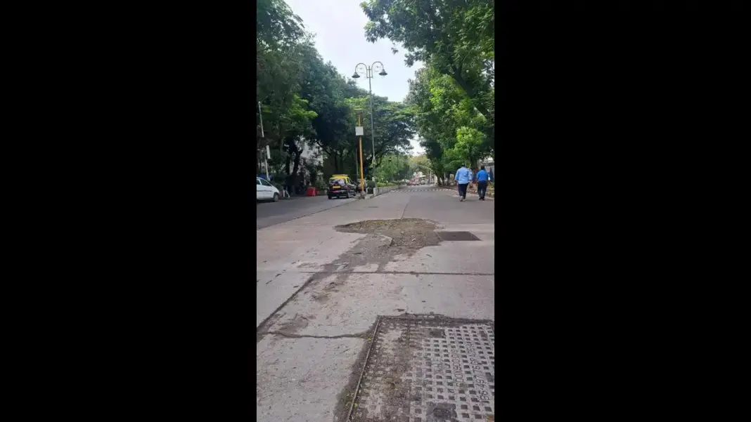 Mumbai Road Near Churchgate Damaged by Big Pothole for Over a Month