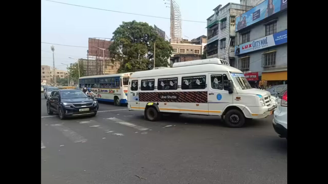Mumbai Transport Ministry Orders Crackdown On Unlicensed Aggregator Bus Operators