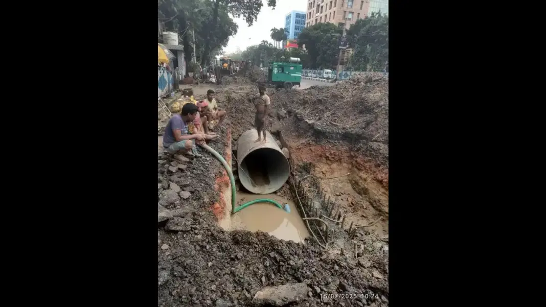 KMC Work Damages 3 Metre Stretch of Kolkata Metro Diaphragm Wall
