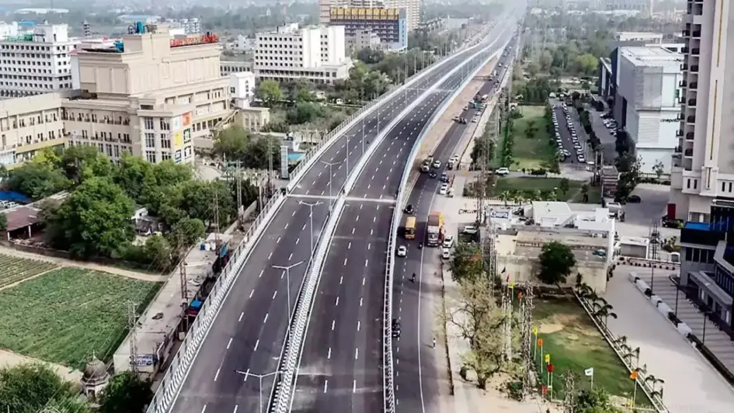 Delhi Seeks ₹1500 Crore Grant to Revamp Key City Road Corridors
