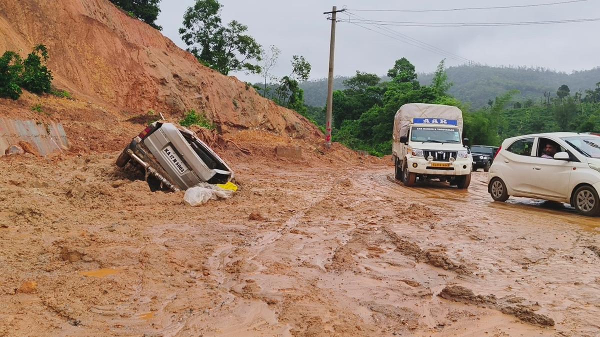 Mangaluru Roads Hit by Landslips After Heavy Rains Disrupt Highway, Airport Access