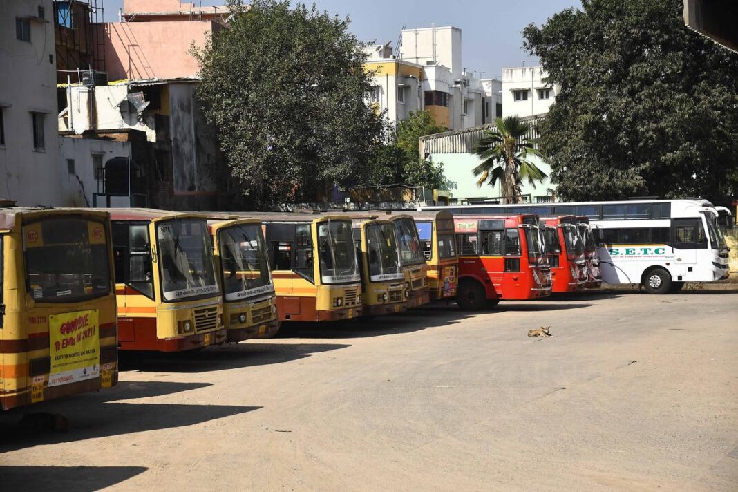 Chennai Commuters Wait Outdoors as Rs 35 Cr Thiruvanmiyur Depot Redevelopment Begins