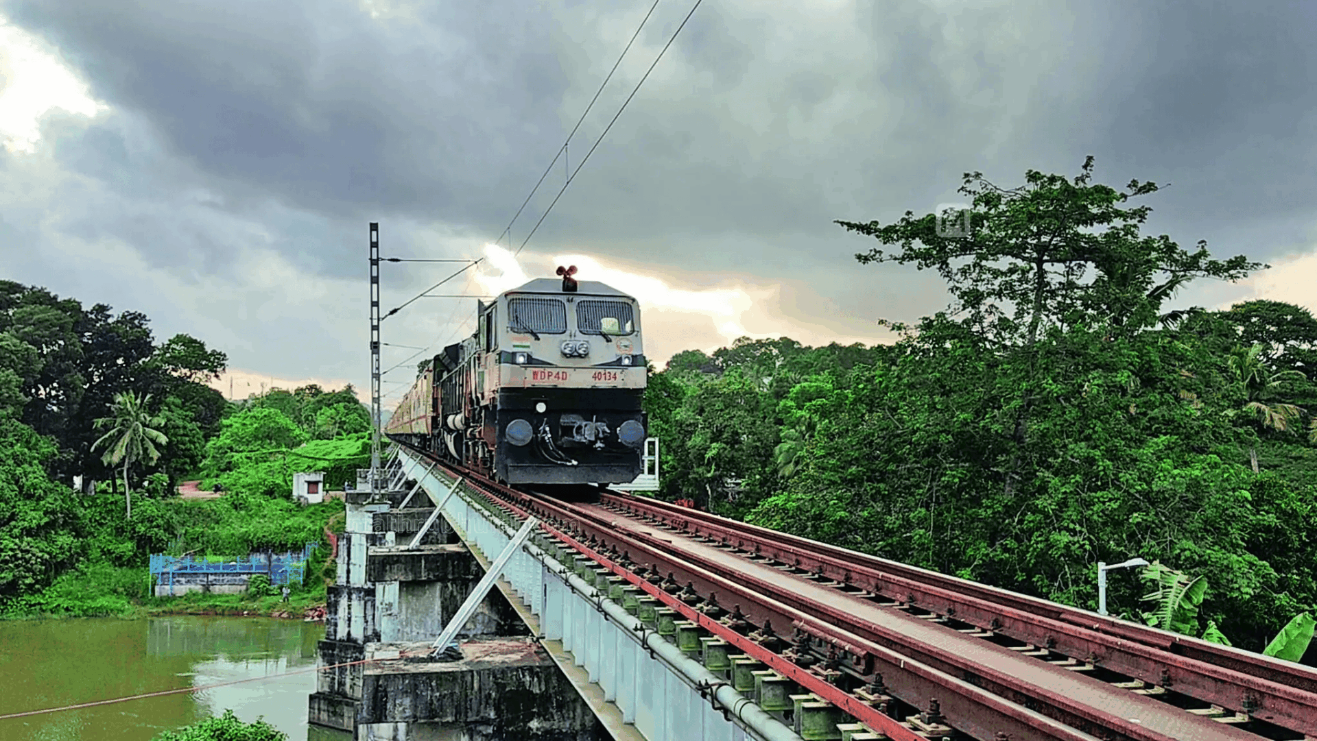Indian Railways Enhances Train Safety Using Advanced AI-Powered Inspection Technology
