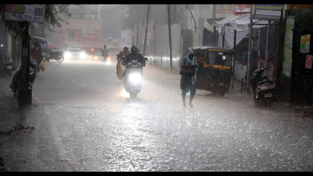 Pune Sees Surge in Rainfall as Ghat Areas Record Heavy Showers