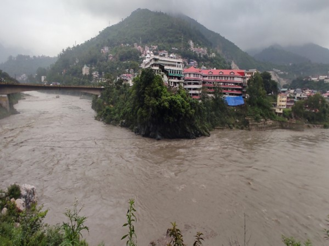 Mandla Monsoon Paralyzes Central India