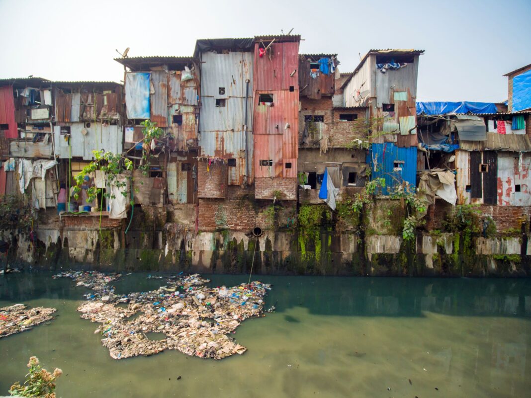 Mumbai Pune Grapple with Infrastructure Decay Amidst Rapid Urbanization