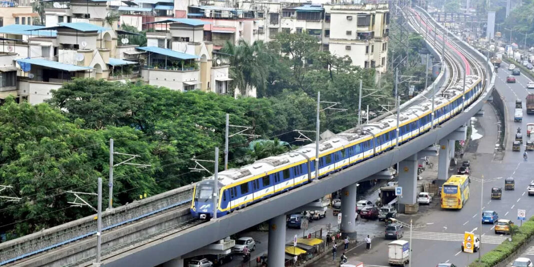 Mumbai Starts Metro‑4 Trial Runs Using Road‑Transported Rakes Ahead of Depot