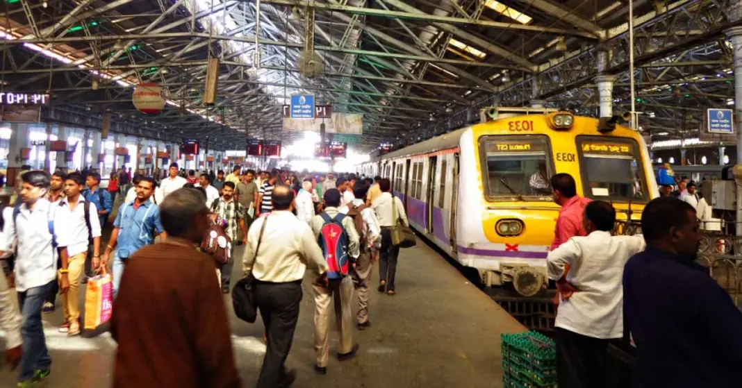 Mumbai To Form Joint Panel To Integrate Suburban Railway And Metro Networks