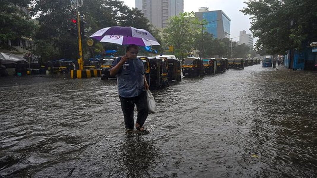 Delhi Forecasts Light Rainfall While Goa and Uttarakhand Gear Up for Heavy Rains
