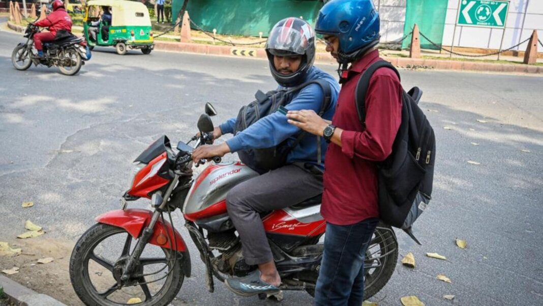 New Delhi allows private bike owners to operate taxis and hyperlocal deliveries