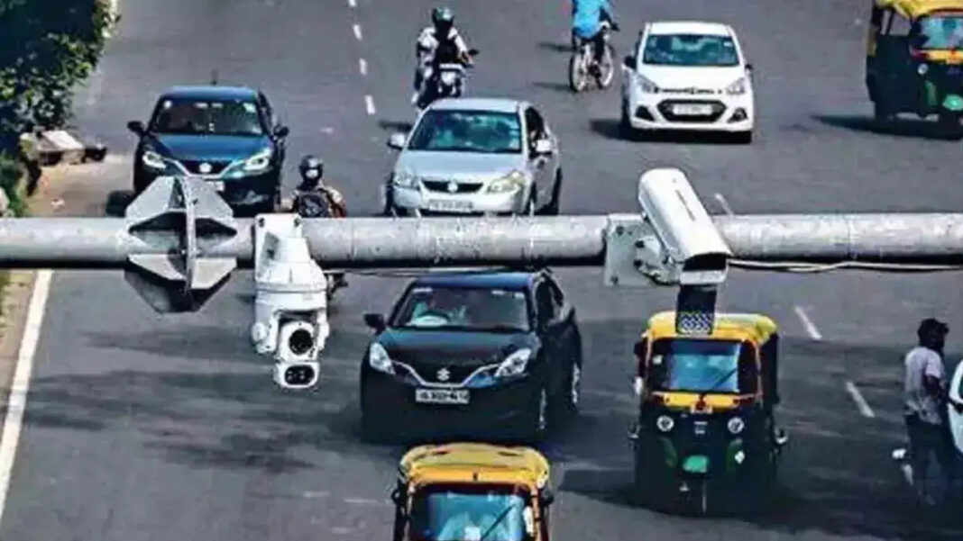 New Delhis Safe City Drive Falters as CCTVs Stop Working