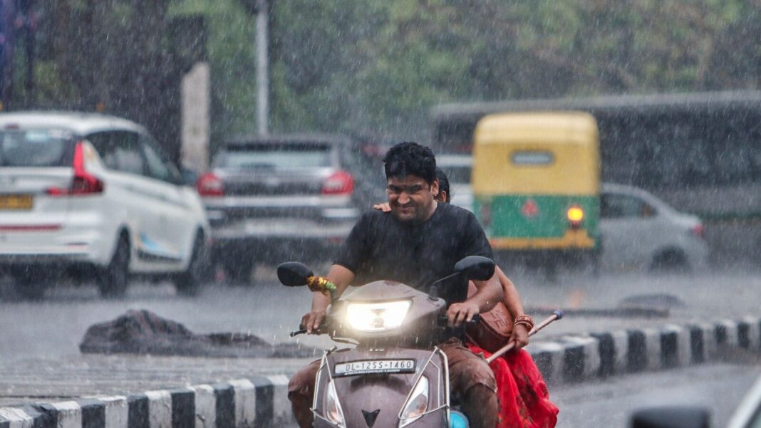 Mumbai to Get Relief from Heavy Rain Nagpur Shuts Schools IMD Issues Orange Alert Across States