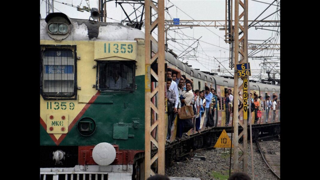 Prayagraj Division collects Rs 9.57 crore in fines from 1.33 lakh passengers in June