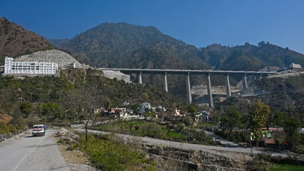Srinagar Govt to Take Over 200 km USBRL Approach Roads Constructed by Railways