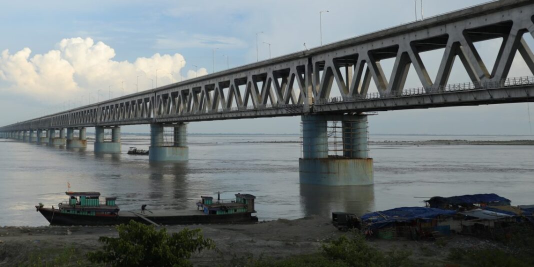 Varanasi Rail Road Bridge Work Reviewed With Focus On Traffic Rerouting