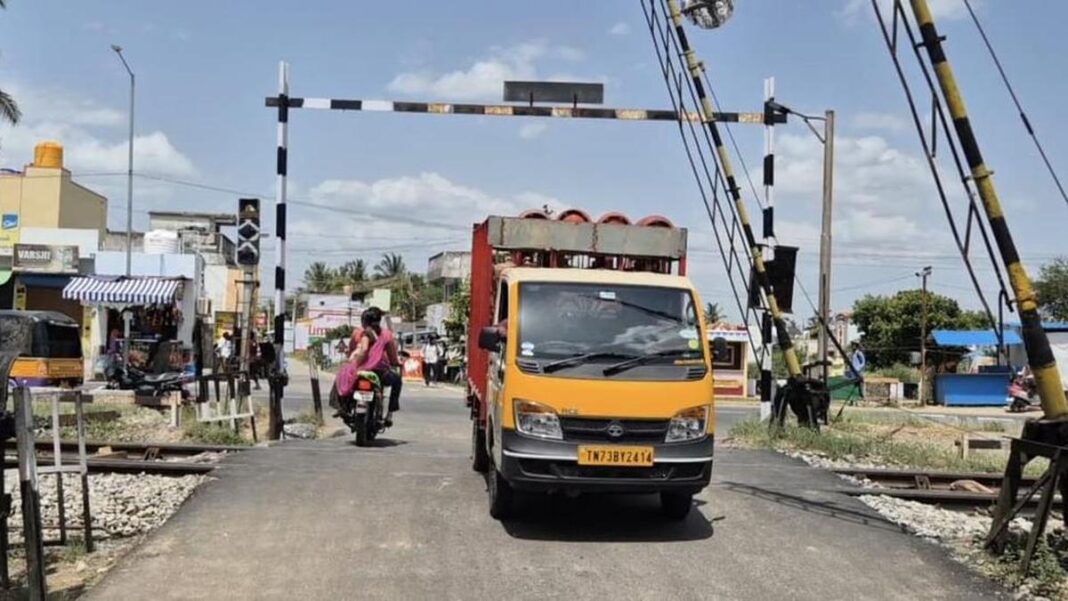 Southern Railway Launches Safety Drive At Non Interlocked Level Crossing Gates