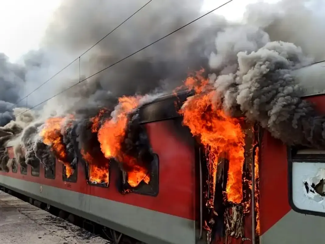 Tiruvallur Freight Train Fire Disrupts Services, Cancels Long-Distance Rail Operations