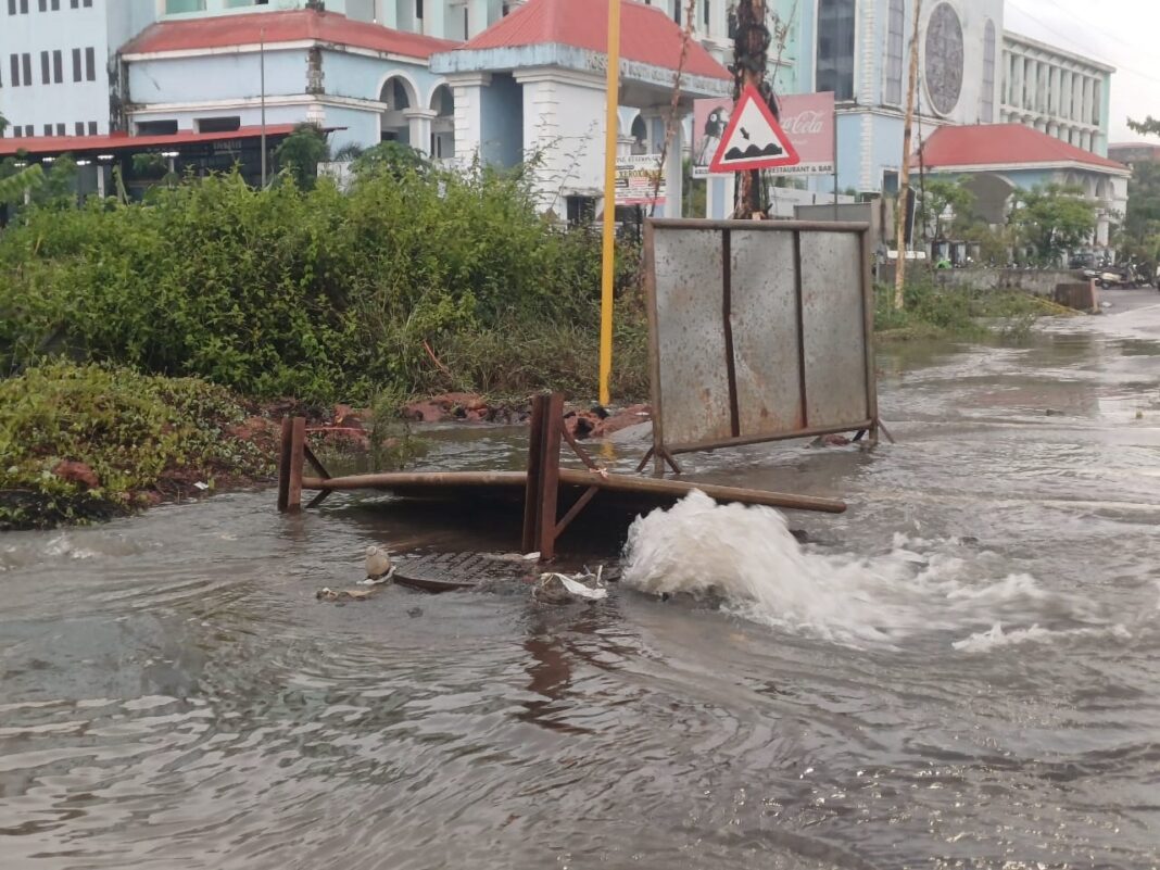 Margao-Quepem Road Flooded, Disaster Act Invoked for Urgent Drain Clearance