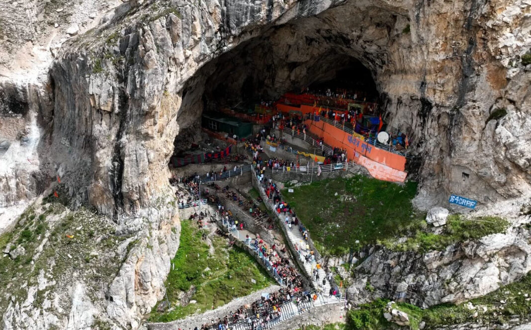 Jammu & Kashmir Amarnath Yatra Halted Due To Heavy Rain Forecast