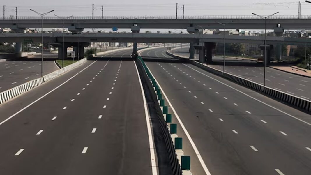India Builds 2,108 km Highways in April–June, Up 9 percent