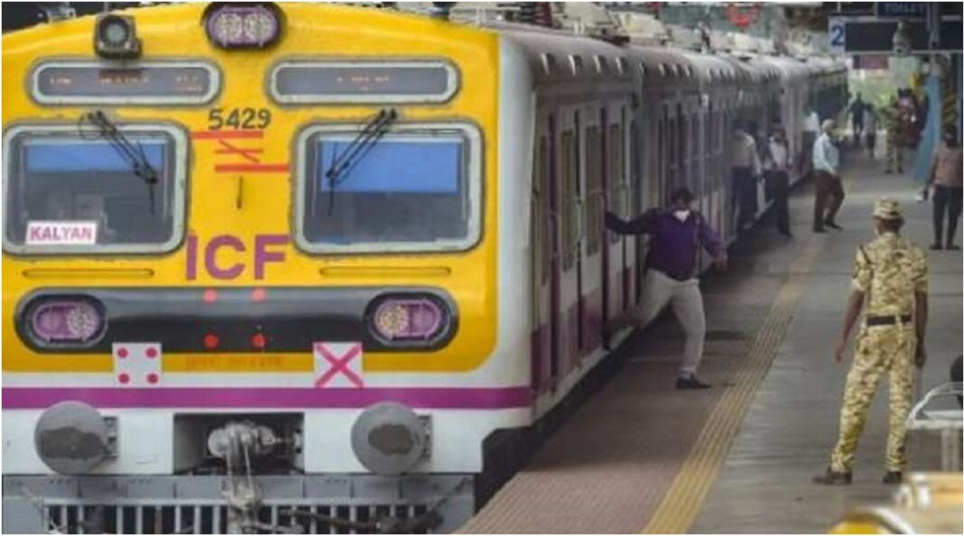 Mumbai Train Services Suspended After TRT Derails Between Nerul and Seawoods