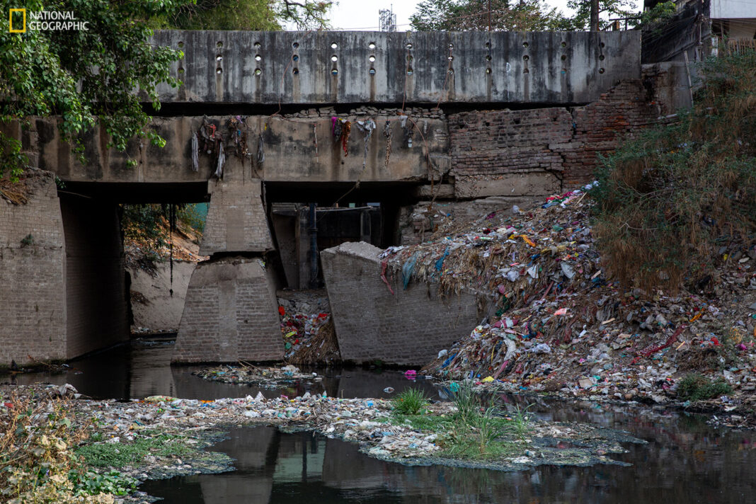 Plymouth Coastal Winds and Sewage Spills Send Microplastics into Nearby Towns
