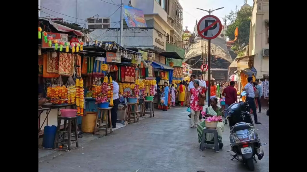 BMC Delay Funds Causes Mahalaxmi Temple Precinct Revamp To Stall Quickly