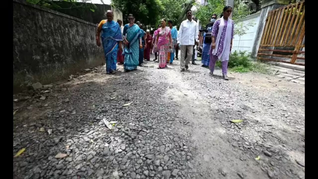 Chennai Residents Wait 18 Years for Road Repairs