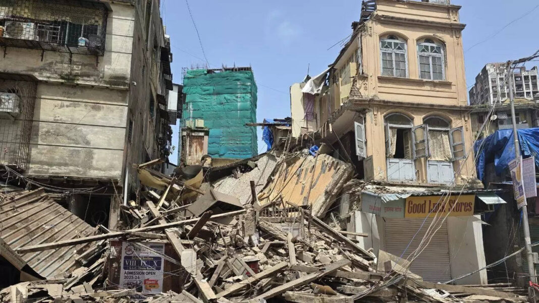 Mumbai Byculla Building Collapses After MHADA Declares It Unsafe, no injuries reported