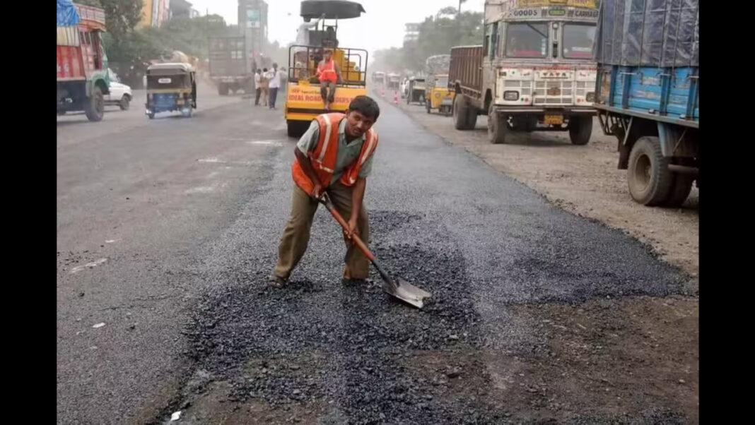 Thane Restricts Heavy Vehicles As Ghodbunder Highway Undergoes Urgent Repairs