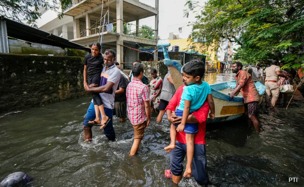 Chennai thunderstorms bring rare August downpour flooding streets and reservoirs