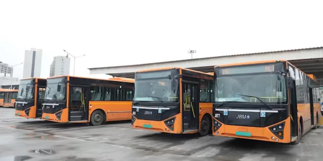 Surat unveils India’s first solar-powered smart bus stand