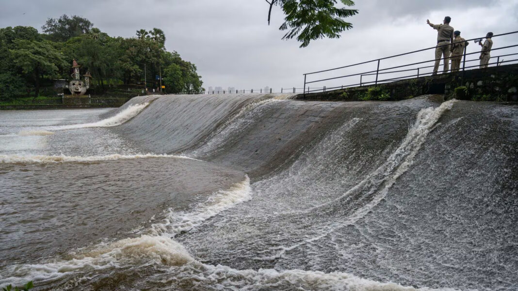 IMD Predicts Very Heavy Rainfall Places Mumbai And Thane Ghat Regions On Alert
